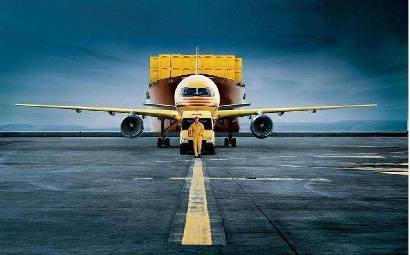 寄国际快递贵不贵,国际快递贵不贵